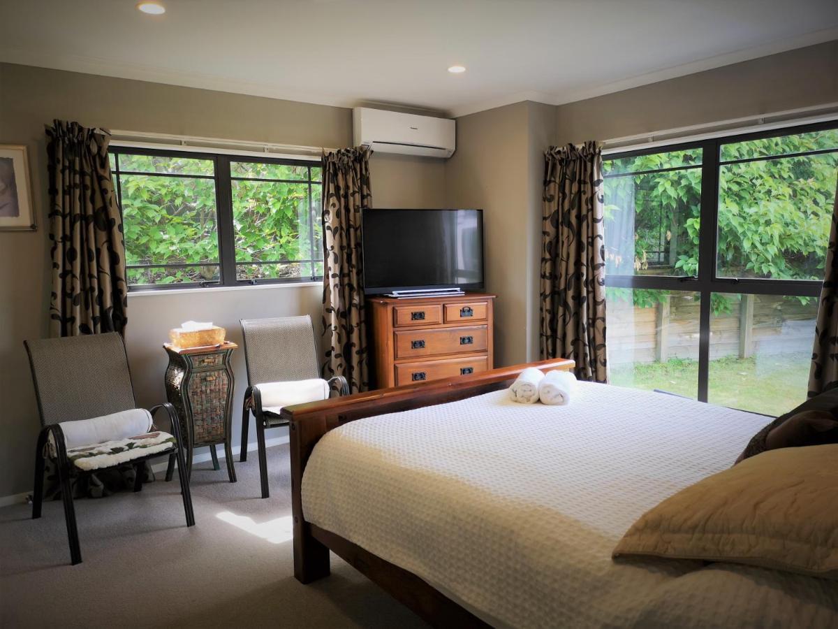 Lake Taupo Holiday Home Ngoại thất bức ảnh
